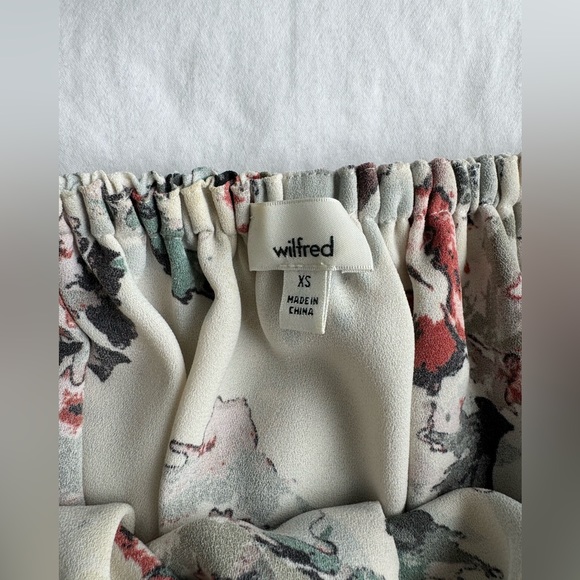 Aritzia off shoulder Xs - Picture 3 of 3